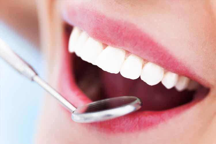 Atenção para os cuidados com a saúde bucal após a Covid-19