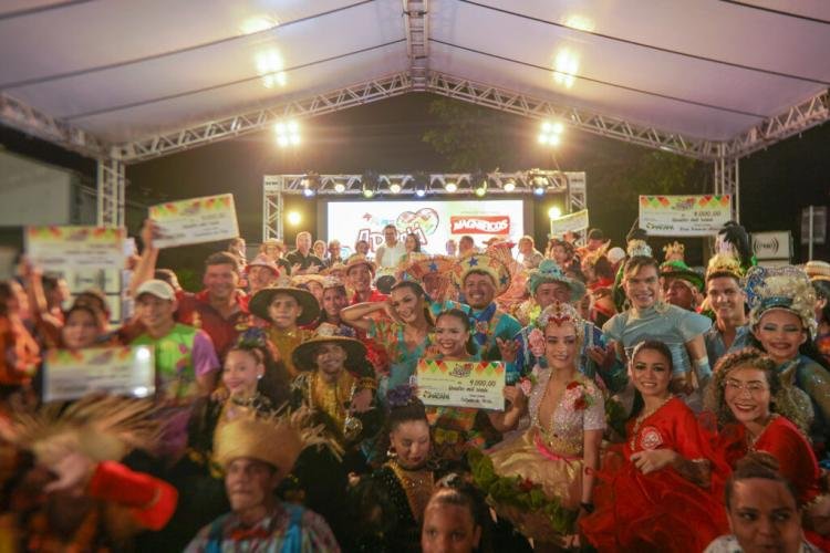 Banda Magníficos encerra o 2º Arraiá du Mercado Centrá em Macapá com grande show