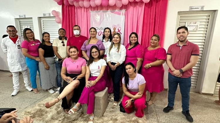 Santana promove ações de prevenção e combate ao câncer de mama