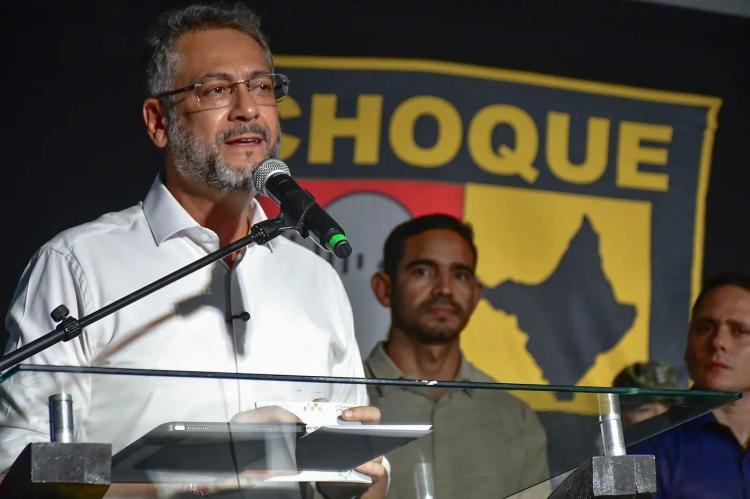 'O principal investimento é no valor humano', destaca governador Clécio ao formar novos operadores de choque da PM