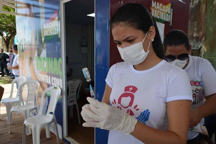 Profissionais da Educação podem fazer agendamento para vacinação contra a Covid-19