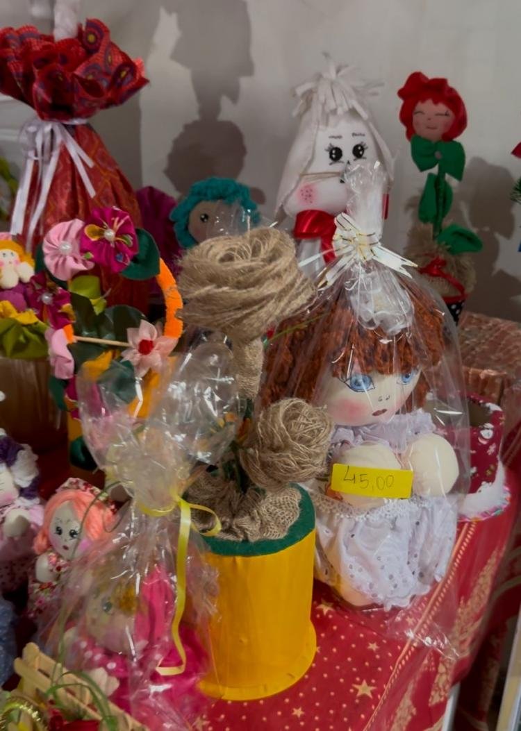 Bazar Solidário promovido pelo Centro do Idoso em Santana atrai comunidade local