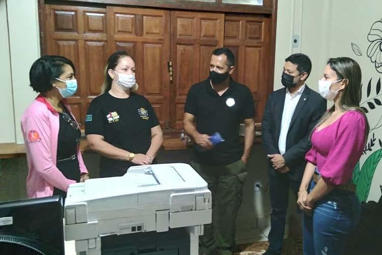 Deputado Paulinho Ramos participa da inauguração do Gabinete da Mulher, Criança e Adolescente, em Oiapoque