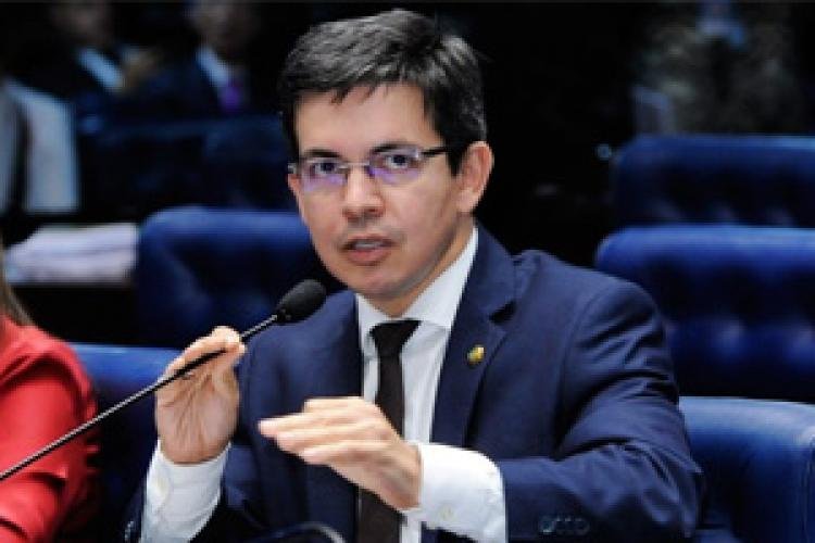 12 senadores apoiam proposta de Randolfe sobre a CPI das Barragens