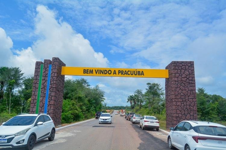 Em Pracuúba, governador Clécio Luís faz entregas na saúde e turismo e anuncia avanços para o município