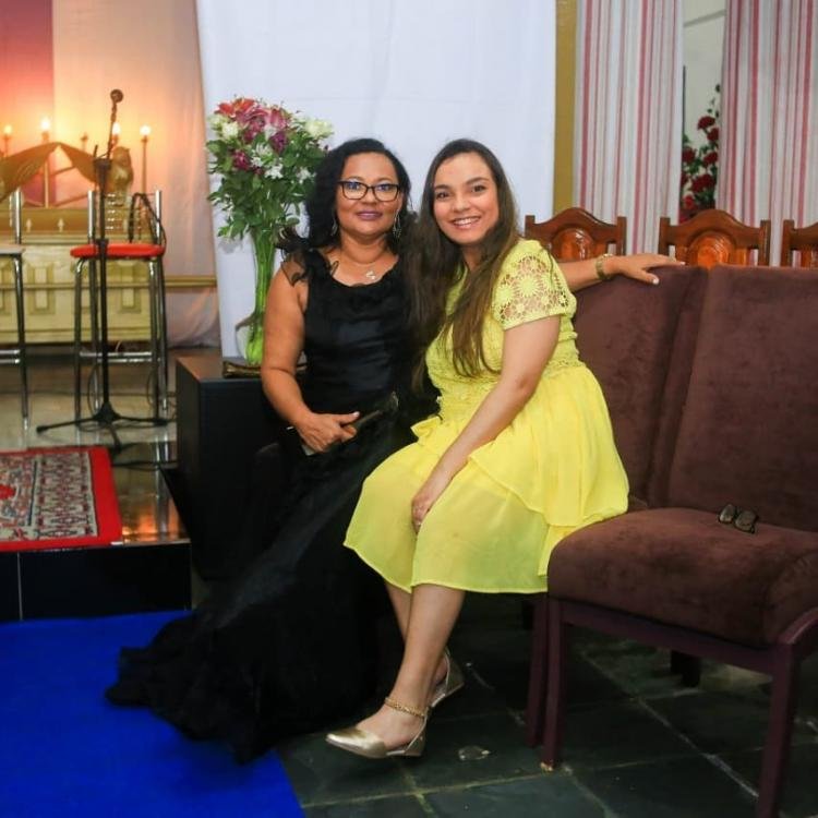 Baiana campeã do BBB 6 ainda comemora sucesso pós-reality
