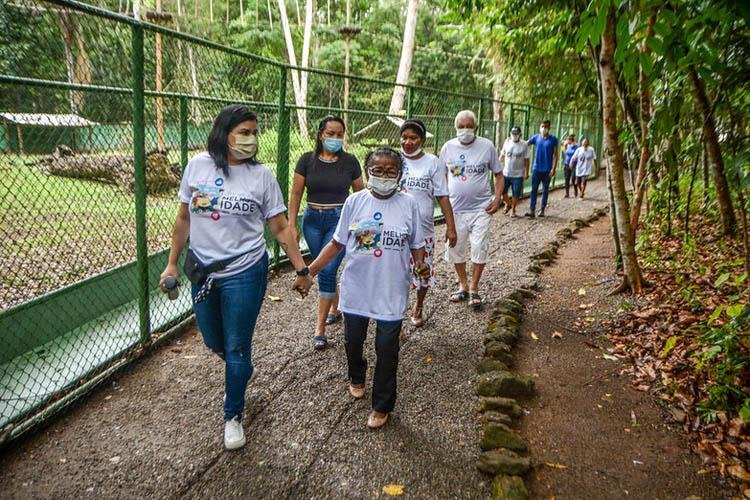 Idosos do Abrigo São José participam de tarde de lazer no Bioparque