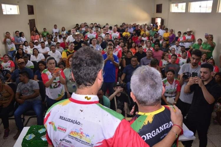 Governador Clécio Luis anuncia pacote de açoes para fortalecer município de Amapá