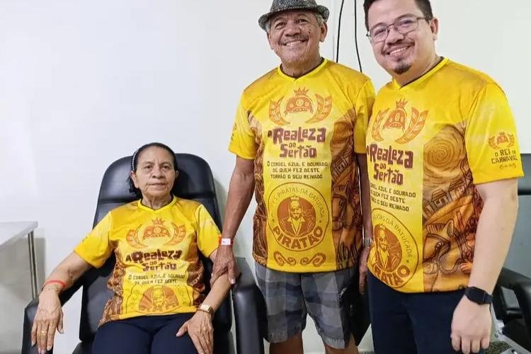 "Excelente a iniciativa de montar o ponto fixo no Sambódromo", diz folião ao receber atendimento de saúde