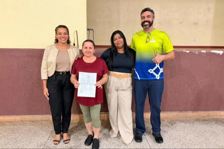 Governo do Amapá entrega passagens para delegação que vai disputar as Paralimpíadas Escolares 2026
