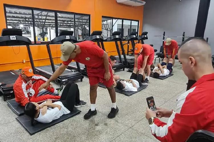 Candidatos da 3ª turma do concurso do Corpo de Bombeiros Militar 2022 realizam etapa do Teste de Aptidão Física