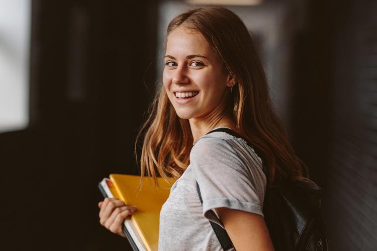 Top 10: confira as universidades brasileiras com mais mulheres na pesquisa