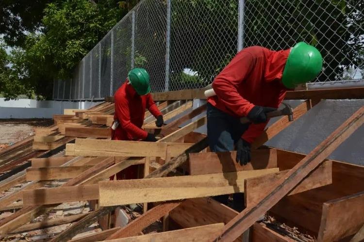 Governo do Amapá avança nas obras da praça do Centro Didático Adamor Picanço para ser entregue em breve à população