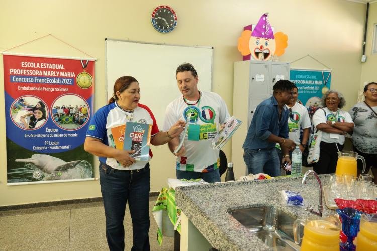 Professores guianenses participam de visitas técnicas guiadas e conhecem metodologia e cultura educacional do Amapá