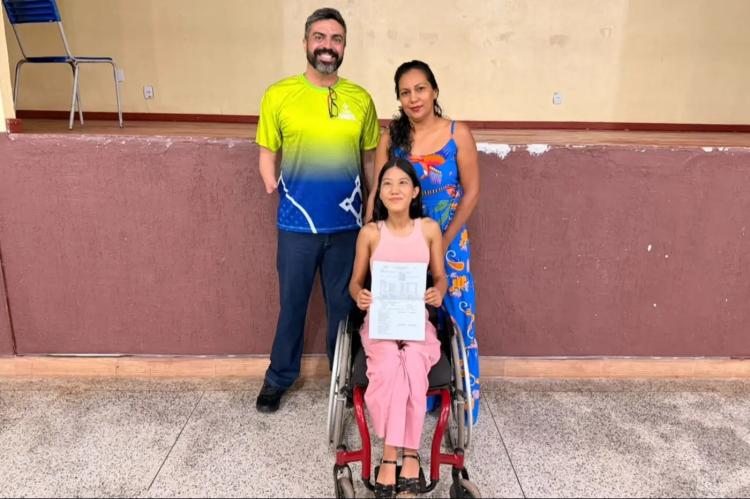 Governo do Amapá entrega passagens para delegação que vai disputar as Paralimpíadas Escolares 2026