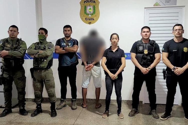 Homem agride, urina e defeca em mulher obrigando-a devolver pensão alimentícia 