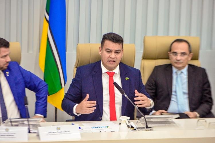 Audiência Pública discute soluções para os desafios ambientais do distrito do Bailique