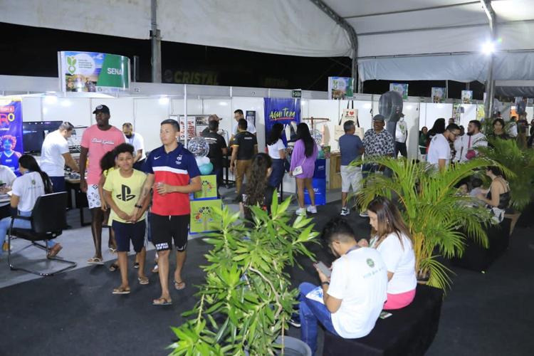 Segundo dia movimentado na Feira Negócios e Inovação do Selo Amapá