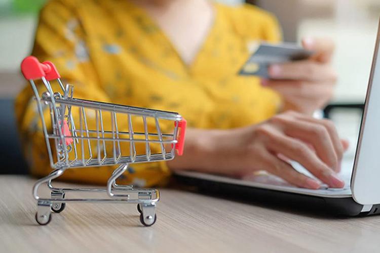 Pesquisa do CEUB investiga o impacto das cores no comportamento do consumidor em compras online