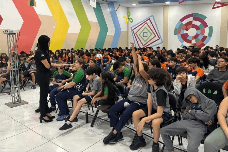 Projeto Polícia Civil nas Escolas é levado a unidade da rede privada de ensino em Macapá