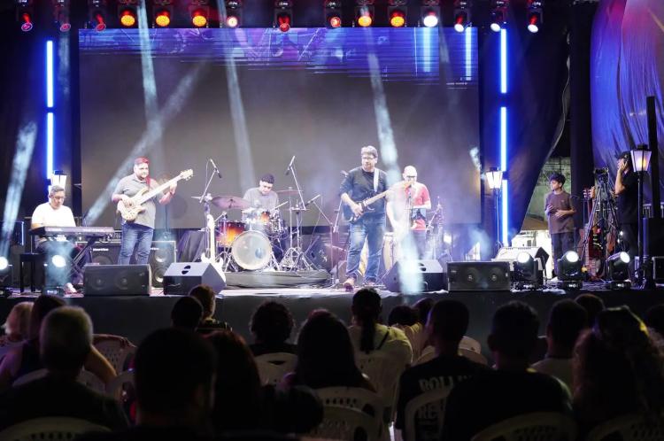 ‘É uma oportunidade de conhecer nossa produção musical’, destaca professora universitária na última noite do Amapá Jazz Festival
