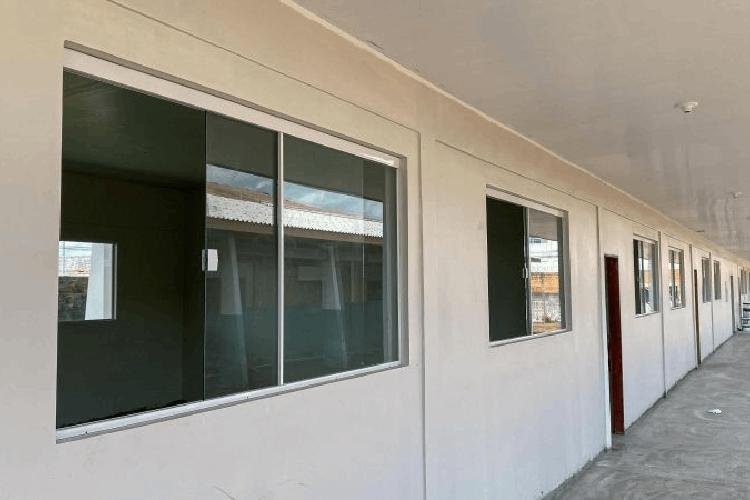 Em obras, Escola Estadual Lauro Chaves terá estrutura moderna para ensino e prática esportiva