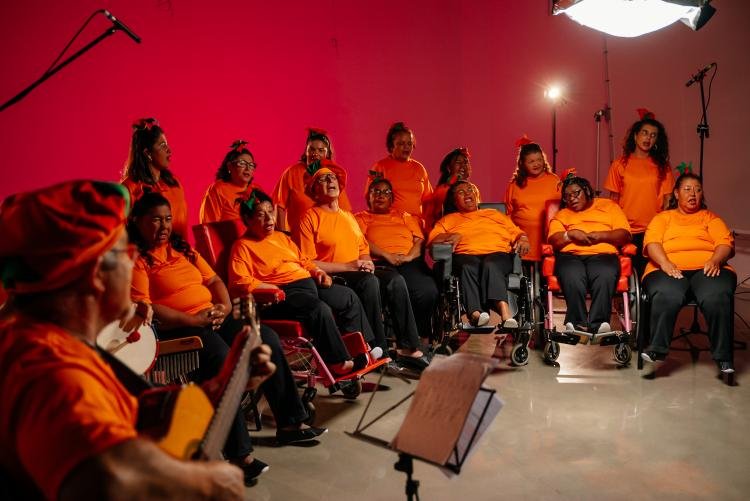 Coro Cênico do Pequeno Cotolengo do Paraná retorna as atividades com apresentação virtual nesta sexta (3)