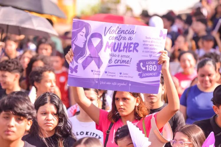 Governo do Amapá reúne mais de mil estudantes durante 39ª Caminhada Alexandrina, em Macapá