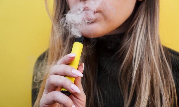 Dia Mundial sem Tabaco: preocupação global com a onda dos cigarros eletrônicos