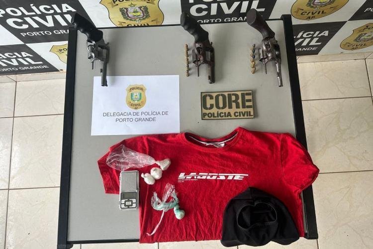 Após confronto armado em Porto Grande, Polícia Civil apreende armas, munições e drogas