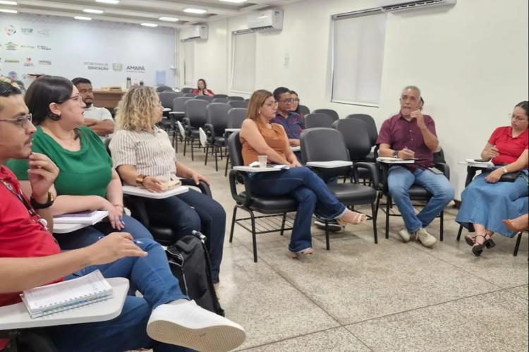 Governo do Amapá alinha políticas educacionais para fortalecer o ensino na rede estadual
