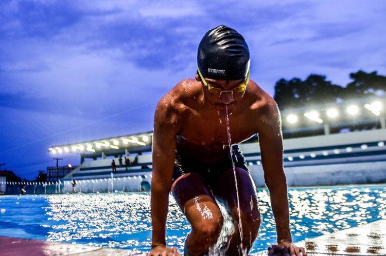 Piscina Olímpica inicia aulas em 11 de março com 1,4 mil alunos