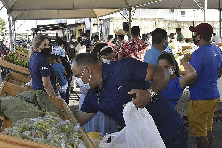 Feira do Campo comercializa 100% dos produtos em Vitória do Jari