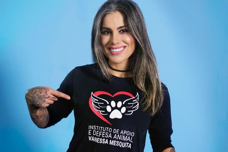 "Roteiristas e diretores guardam segredos da gente", conta Ana Valeria Becerril, a Sofia de Control Z