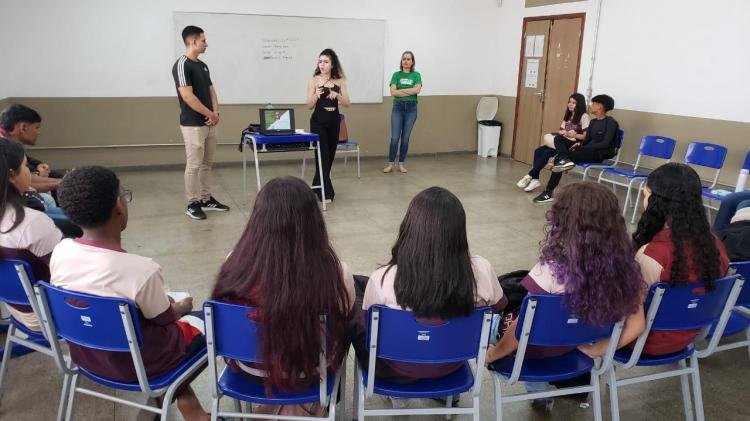 Escola Barão do Rio Branco promove ação em prol da saúde mental e prevenção ao suicídio
