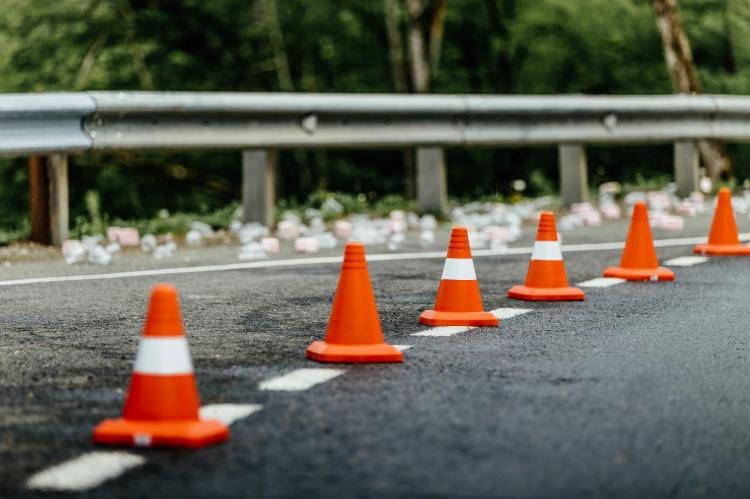 "Barbeiro ou piloto?": confira infrações no trânsito que motoristas cometem sem saber