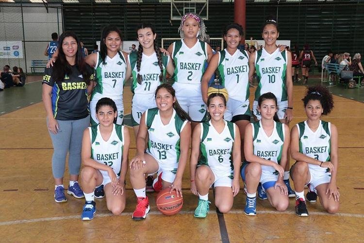Escola amapaense fica em 6º lugar em competição nacional de basquete