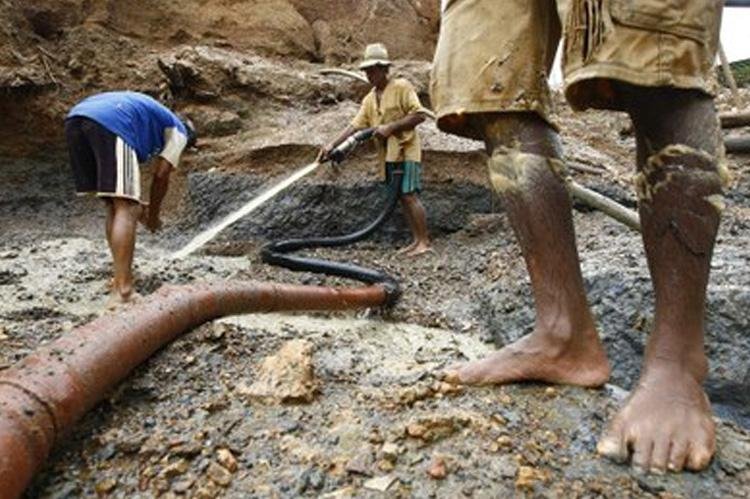 MPF e USP vão ao Distrito do Lourenço (AP) apresentar proposta de mineração sustentável