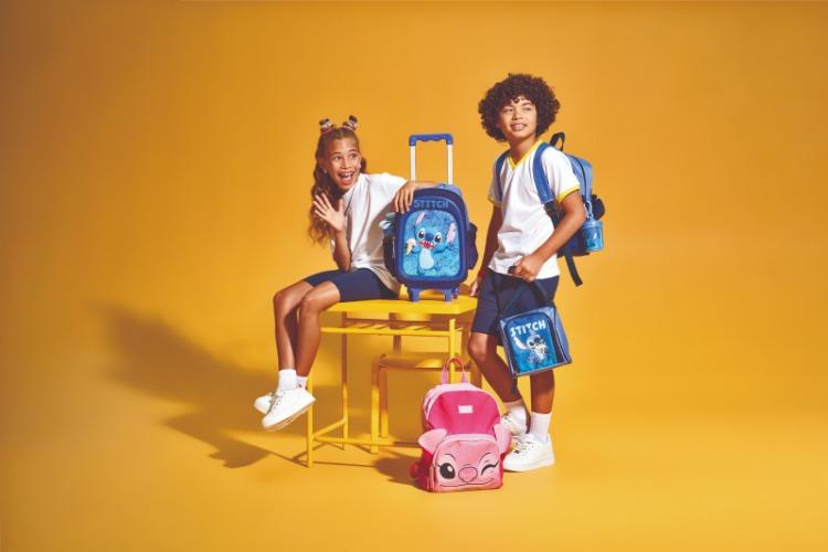 Casa & Estilo lança coleções de Stitch & Angel e Mickey & Minnie para a Volta às Aulas 2026