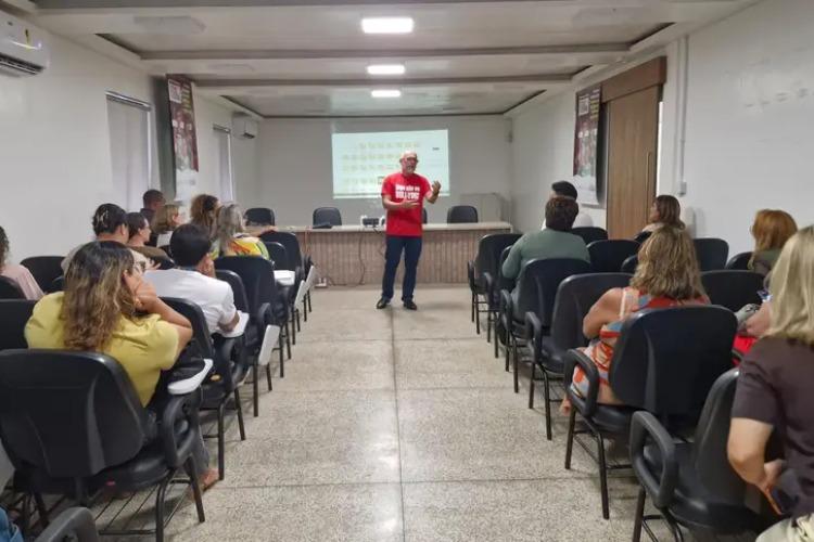 Combate ao bullying mobiliza escolas da rede estadual no Amapá