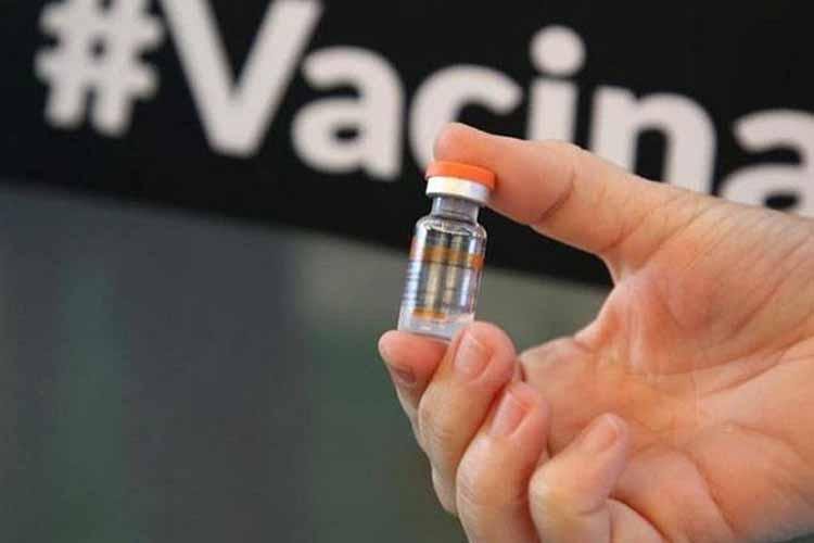 Prefeitura de Santana divulga lista com nomes de idosos para aplicação da 2° dose de Coronavac