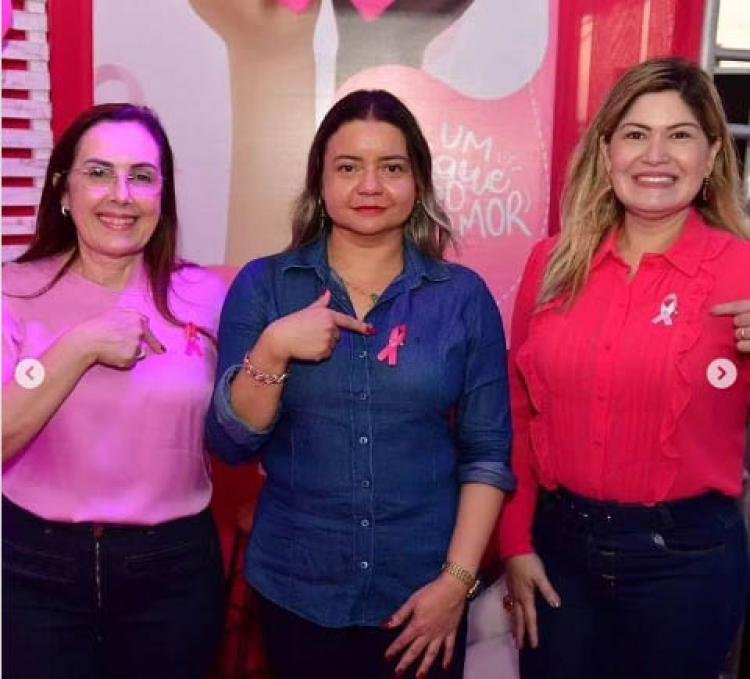 Lançamento da campanha Outubro Rosa é sucesso na 52ª Expofeira do Amapá