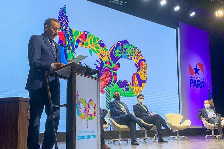 Waldez pactua cooperação para incentivar bioeconomia na Amazônia