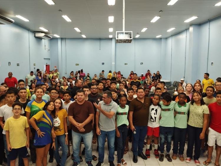 Primeiro grupo da Delegação amapaense parte nesta quarta-feira para Brasília disputar os Jogos Escolares Brasileiros