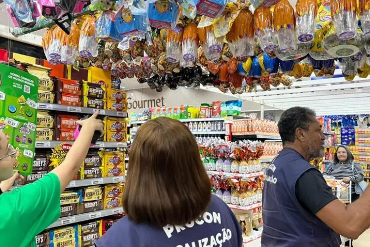 Operação Semana Santa: Procon Amapá fiscaliza estabelecimentos em Macapá e Santana