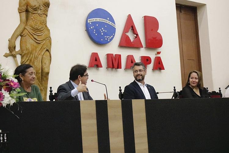 Prefeito Clécio Luís dá posse ao novo Conselho Municipal de Assistência Social