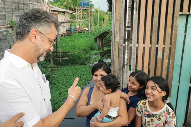 Ponte Firme: governador Clécio Luís inspeciona avanço da reconstrução da passarela do Gonzaguinha, em Macapá