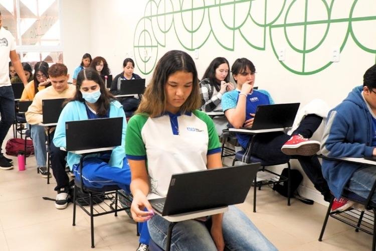 Vestibulinho da Escola SESI oferta bolsas integrais para estudantes da rede pública de ensino