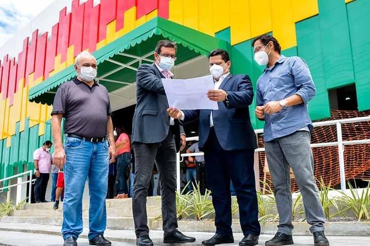 Prefeito Dr. Furlan e senador Davi Alcolumbre visitam obra do novo Shopping Popular