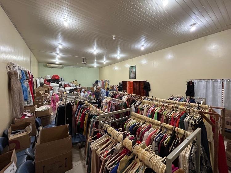 Bazar das Meninas: itens de vestuário e acessórios serão vendidos por preços acessíveis em evento que ocorre neste sábado, 10